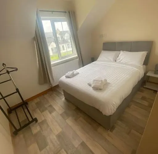 The Meadows 4 Bedroom Tatil Evi Buncrana